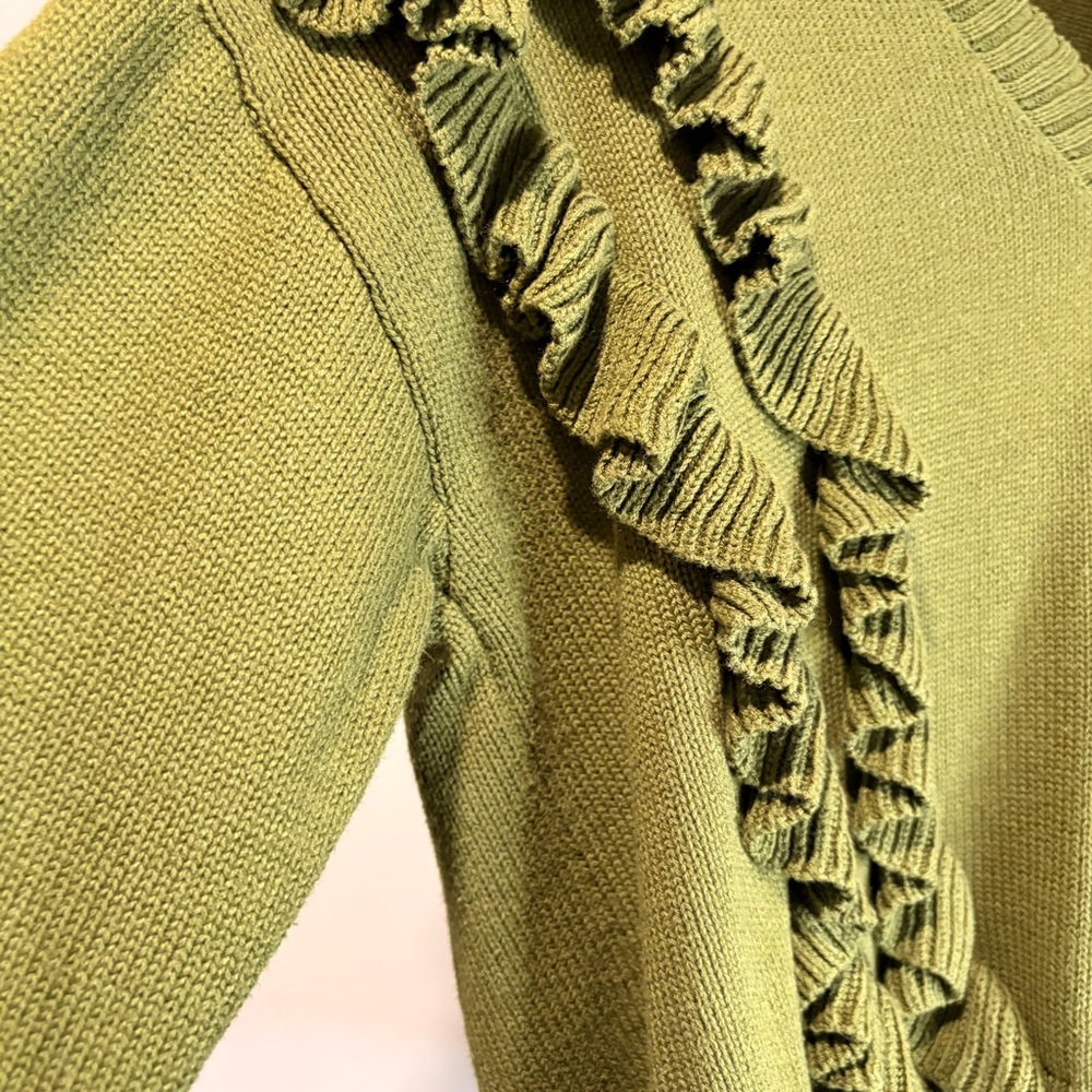 Forever 21 Green Ruffle Sweater - Picture 5 of 11